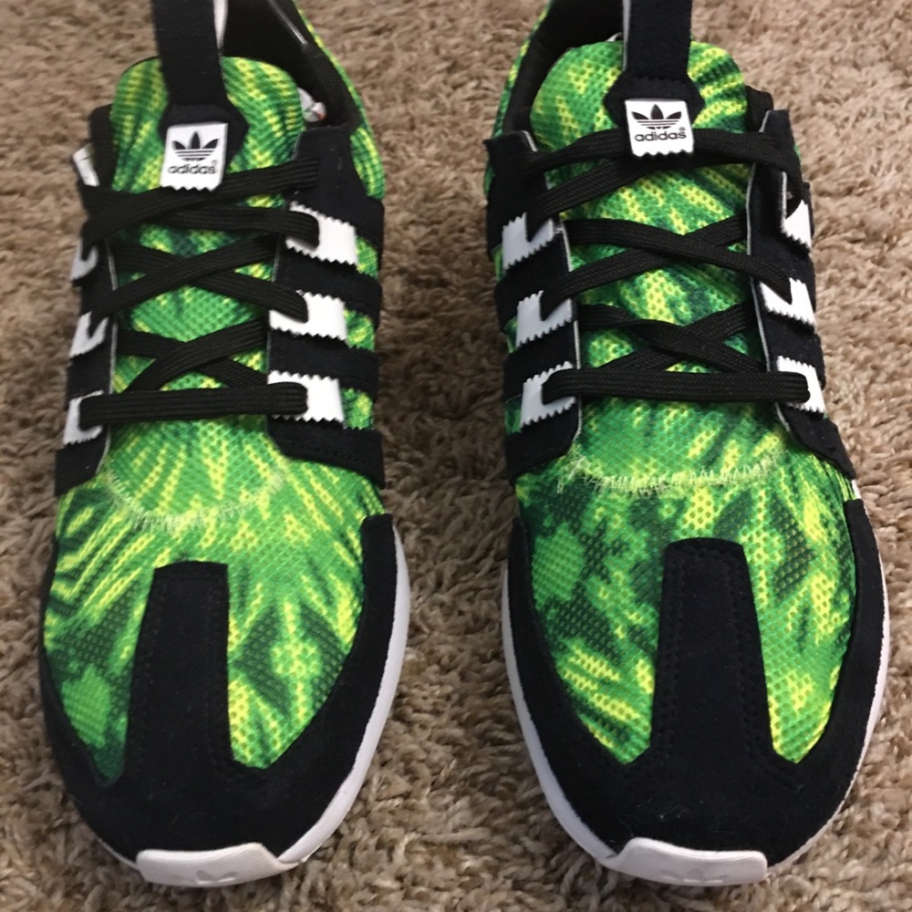 Adidas SL LOOP